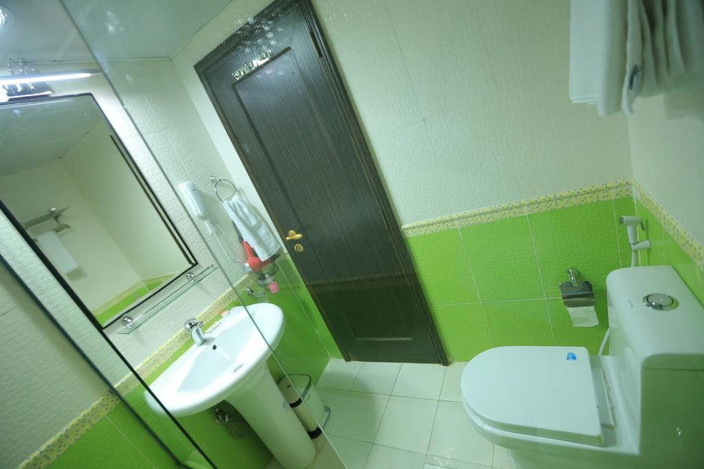 Sun City International Hotel Dubai Ngoại thất bức ảnh