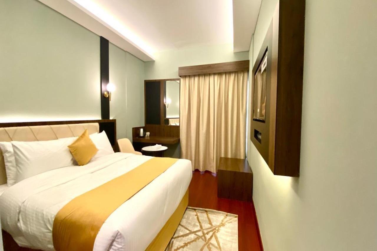 Sun City International Hotel Dubai Ngoại thất bức ảnh